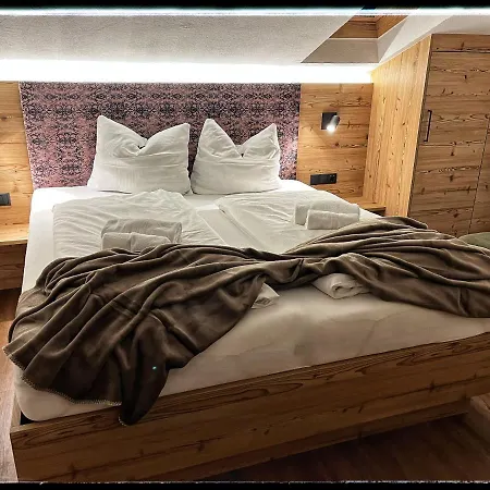 Berghof בית נופש *