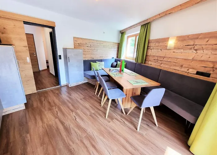 伯格霍夫度假酒店 *